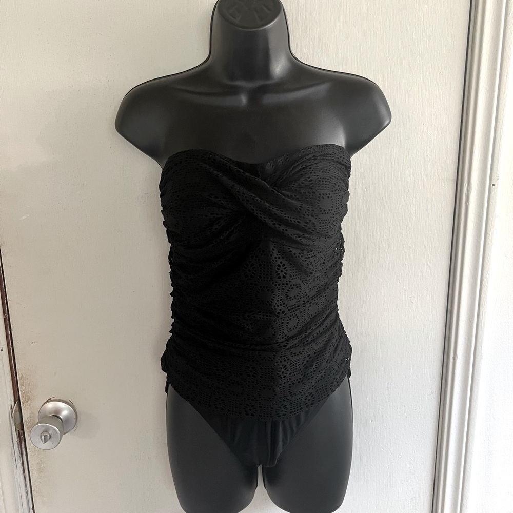 Super cute crochet bodice swimsuit sz 8